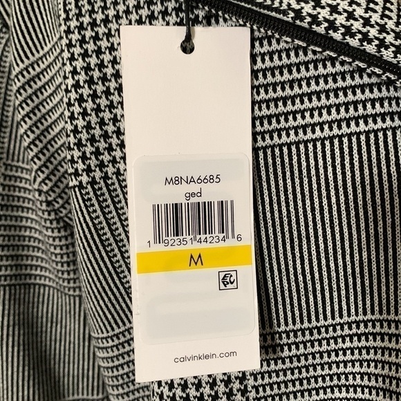 Calvin Klein Houndstooth Mixed Floral Embroidered Bell Sleeve Top - Picture 10 of 16